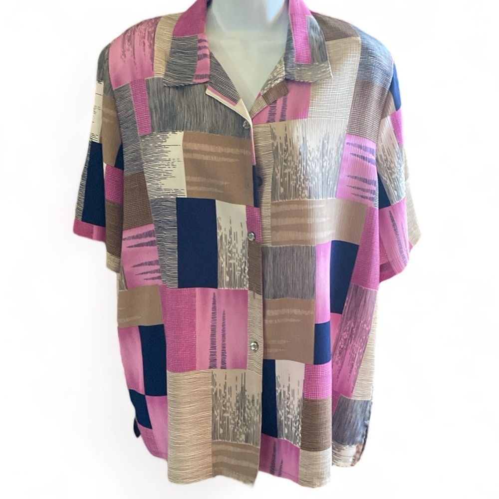 Button-Front Patchwork Print Short Sleeve Women's Top - Pink & Navy